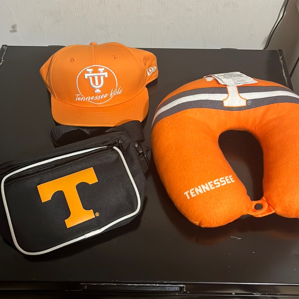 Tennessee Vols SnapBack, Fanny Pack, Travel Pillow